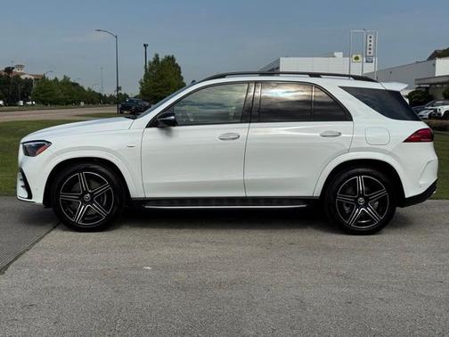 2025 Mercedes-Benz GLE 450e Base 4MATIC