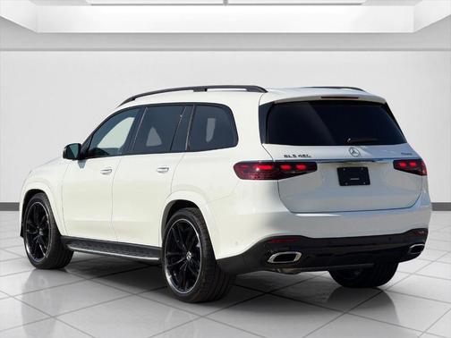 2026 Mercedes-Benz GLS 450 4MATIC