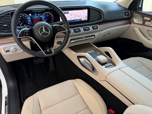 2024 Mercedes-Benz GLS 450 4MATIC