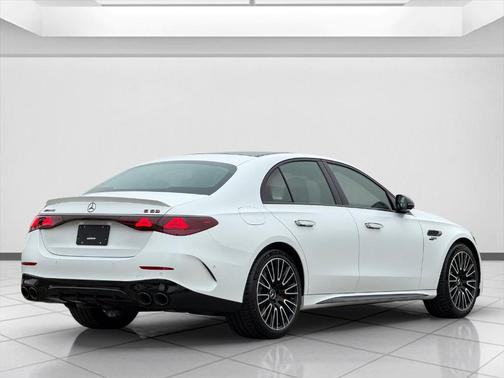 2026 Mercedes-Benz AMG E 53 Base