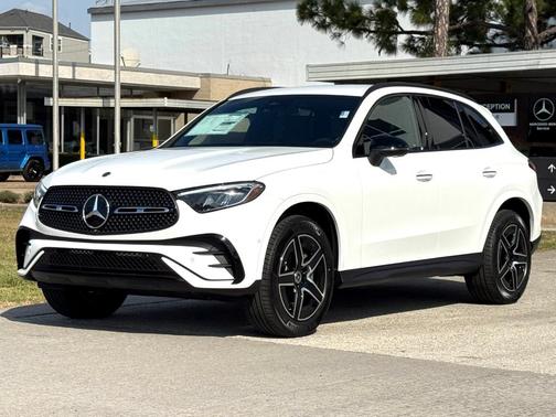 2026 Mercedes-Benz GLC 300 Base