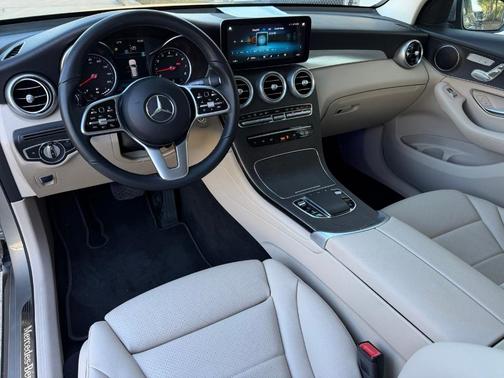 2022 Mercedes-Benz GLC 300 Base