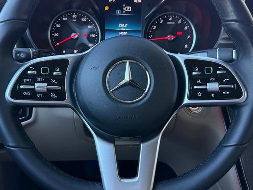 2022 Mercedes-Benz GLC 300 Base