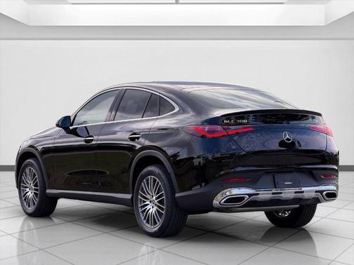 Black 2026 Mercedes-Benz GLC 300 Base 4MATIC