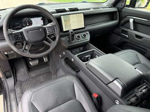 Carpathian Grey 2024 Land Rover Defender P525 Carpathian Edition