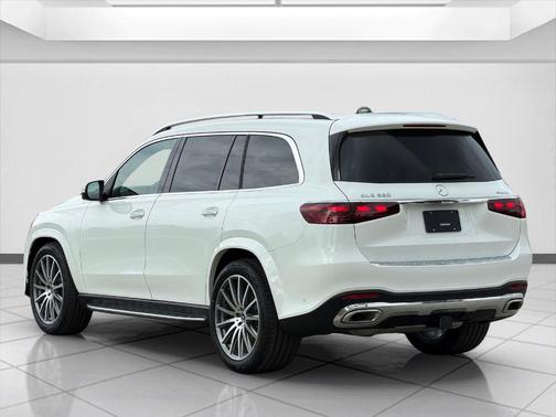 Polar White 2026 Mercedes-Benz GLS 580 Base 4MATIC