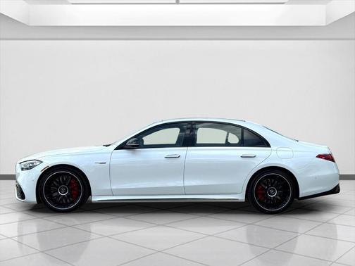 2026 Mercedes-Benz AMG S 63 E Base