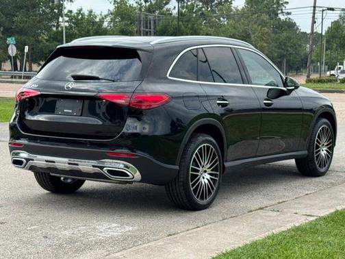 2025 Mercedes-Benz GLC 300 Base