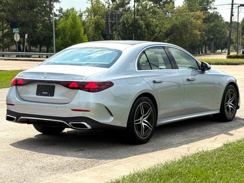 2026 Mercedes-Benz E-Class 350