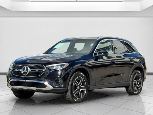 2026 Mercedes-Benz GLC 300 Base