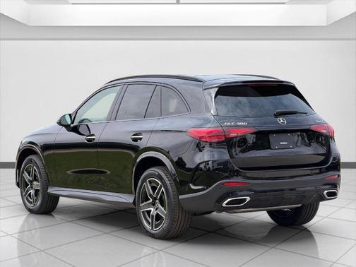 Black 2026 Mercedes-Benz GLC 300 Base 4MATIC