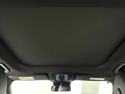 2024 Mercedes-Benz GLB 250 Base 4MATIC