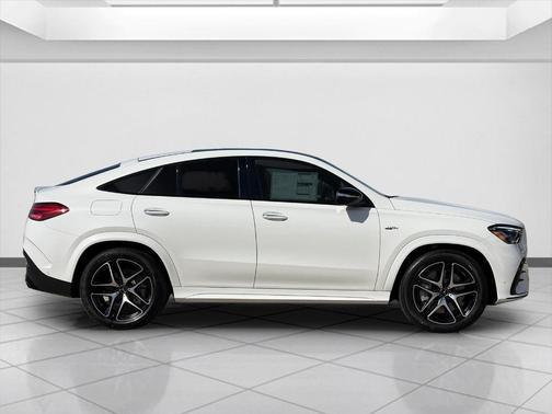 MANUFAKTUR Moonlight White Metallic 2026 Mercedes-Benz AMG GLE 53 Base