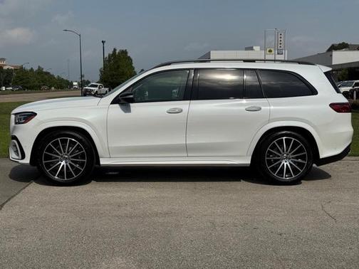 2025 Mercedes-Benz GLS 450 4MATIC