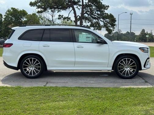 2025 Mercedes-Benz GLS 450 4MATIC