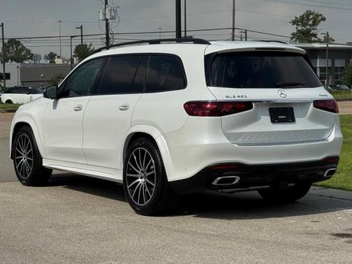 2025 Mercedes-Benz GLS 450 4MATIC