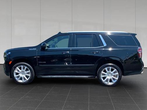 2021 Chevrolet Tahoe 4WD High Country