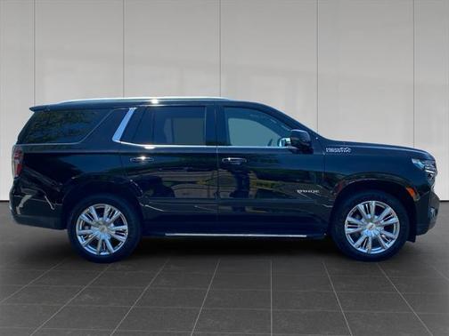 2021 Chevrolet Tahoe 4WD High Country