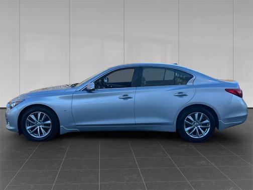 2014 INFINITI Q50 Base