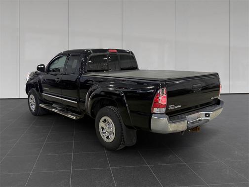 2013 Toyota Tacoma Base
