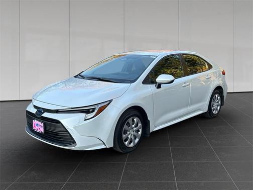 2025 Toyota Corolla Hybrid LE