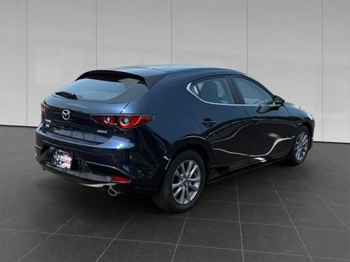 2022 Mazda Mazda3 FWD