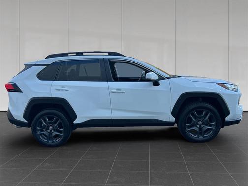 2022 Toyota RAV4 Adventure