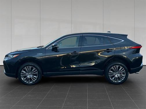 2021 Toyota Venza XLE