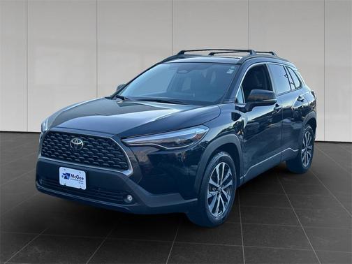 2024 Toyota Corolla Cross XLE