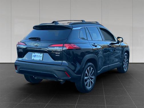 2024 Toyota Corolla Cross XLE