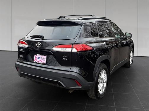 2023 Toyota Corolla Cross LE
