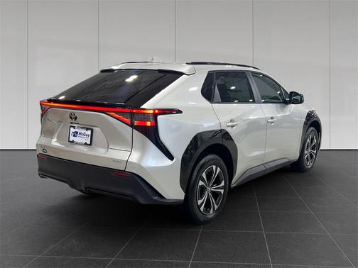2025 Toyota bZ4X XLE
