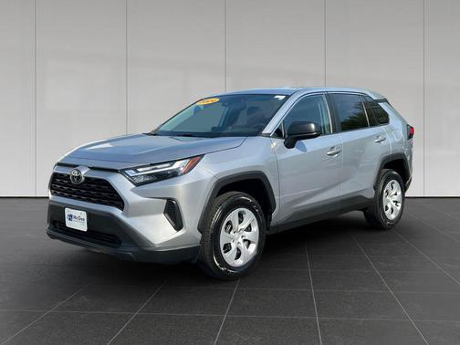 Silver Sky Metallic 2024 Toyota RAV4 LE