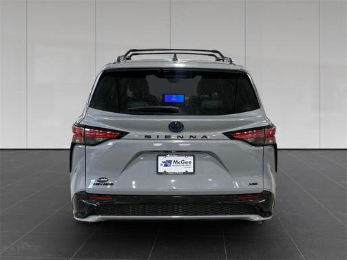 2025 Toyota Sienna XSE 7 Passenger
