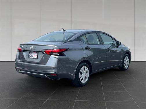 2023 Nissan Versa 1.6 S