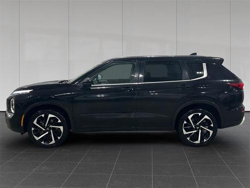 2024 Mitsubishi Outlander SE Black Edition S-AWC