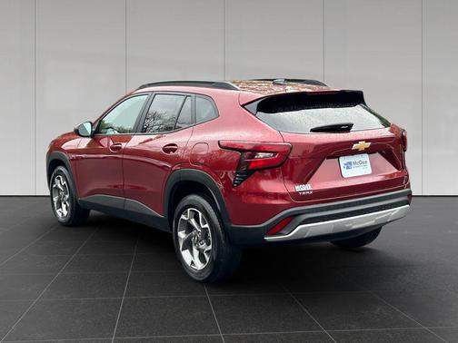 Crimson Metallic 2025 Chevrolet Trax LT
