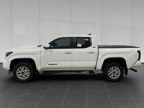 Ice Cap 2026 Toyota Tacoma SR5