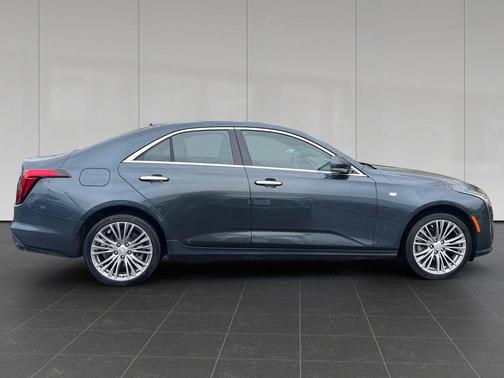 Shadow Metallic 2022 Cadillac CT4 Premium Luxury