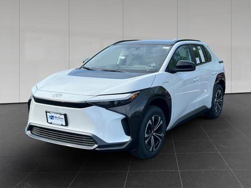 2025 Toyota bZ4X XLE