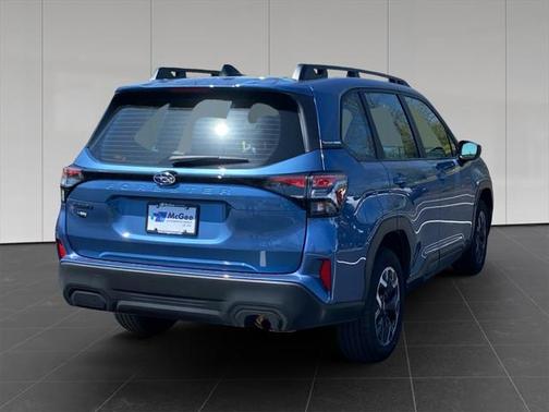 2025 Subaru Forester Base