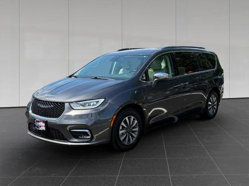 2021 Chrysler Pacifica Hybrid Limited