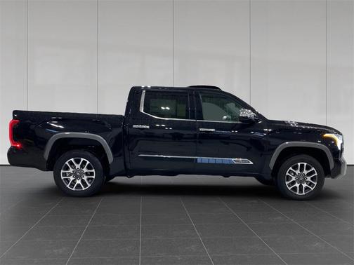 2025 Toyota Tundra Hybrid 1794 Edition