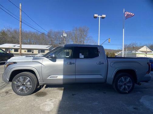 2024 Toyota Tundra Hybrid Capstone