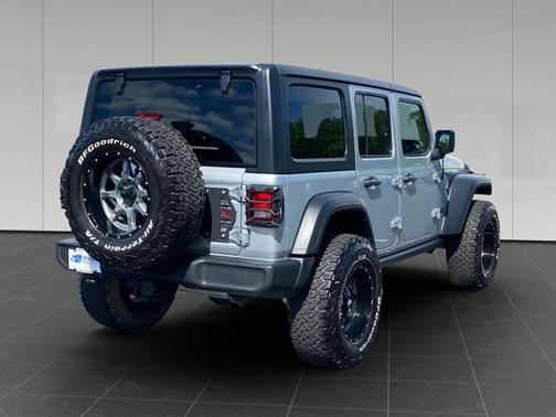 2023 Jeep Wrangler Willys