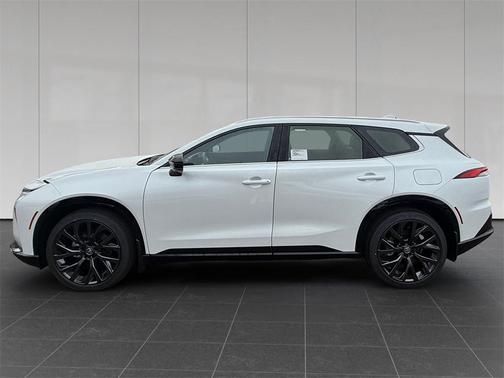 2025 Toyota Crown Signia Limited