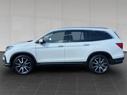 2019 Honda Pilot Touring 8-Passenger