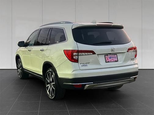 2019 Honda Pilot Touring 8-Passenger