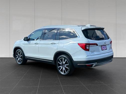 2019 Honda Pilot Touring 8-Passenger