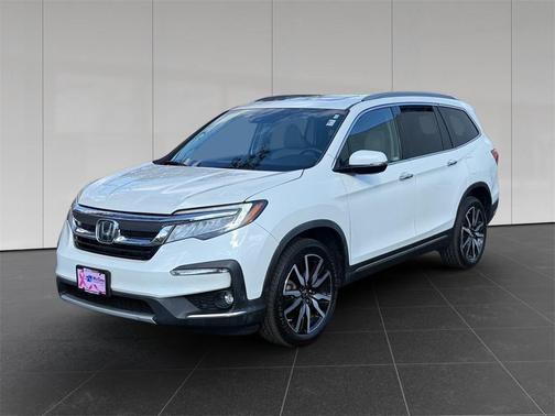 2019 Honda Pilot Touring 8-Passenger